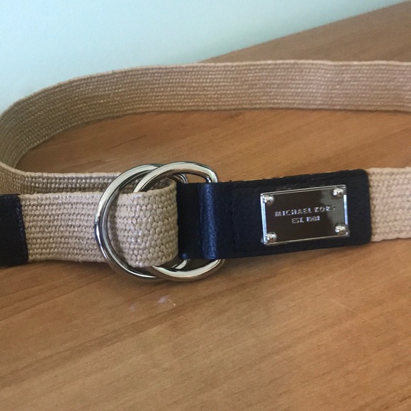 Michael Kors belt - Picture 3 of 3